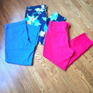 Old Navy Set Of 3 Pixie Cropped Pants